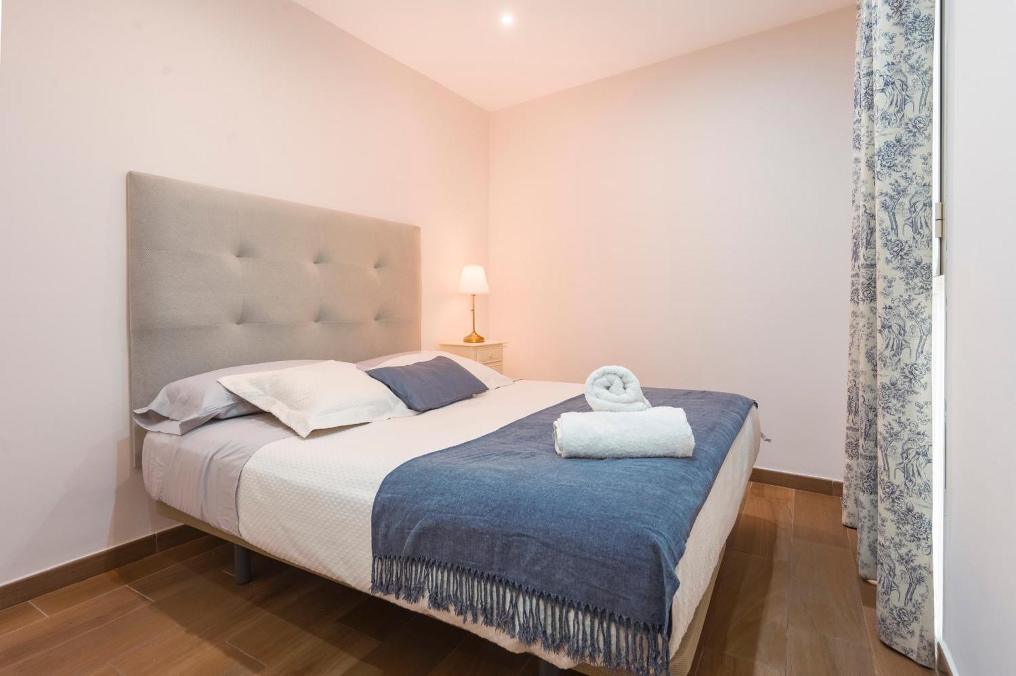 Amplio Piso En El Corazon De Sevilla 外观 照片
